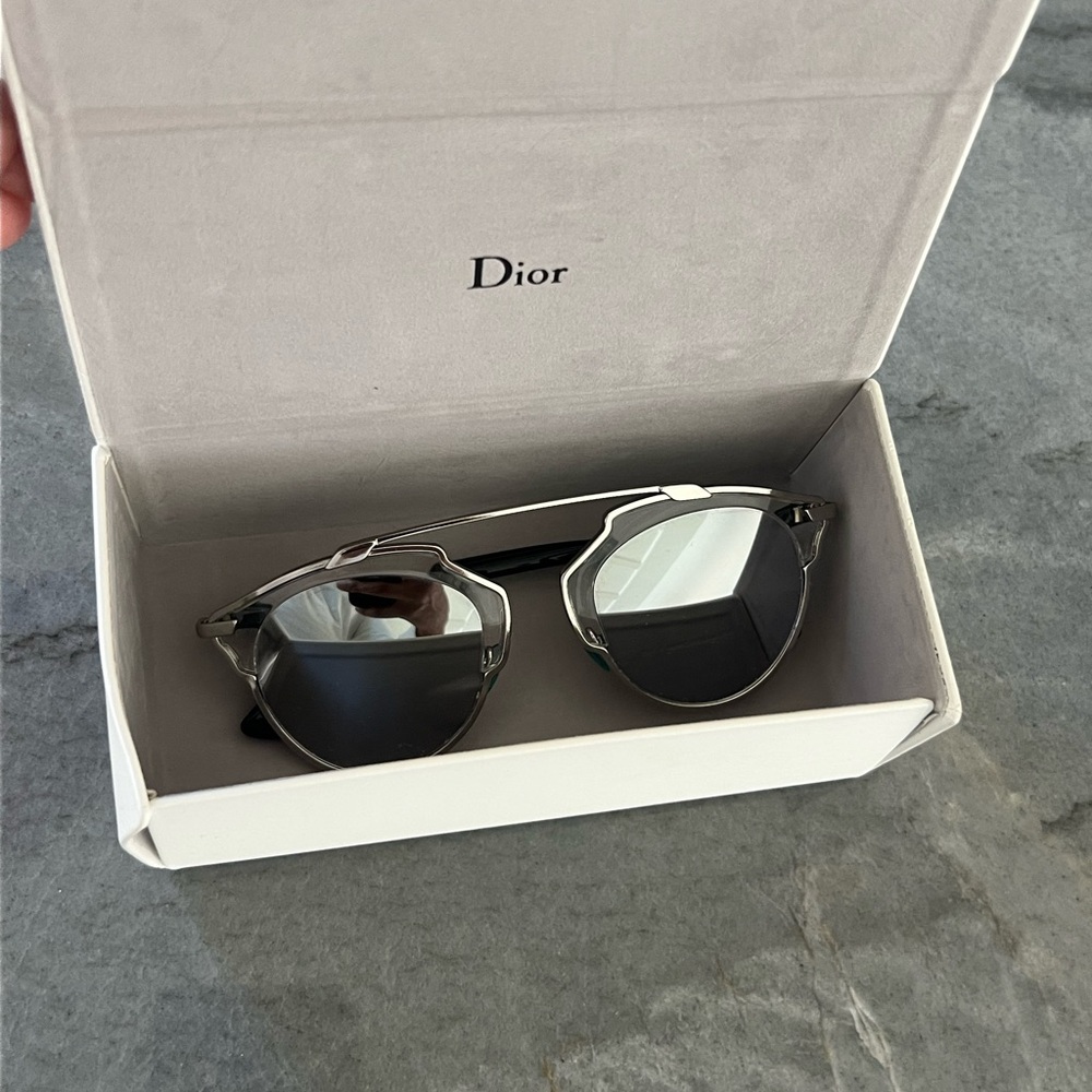 Women’s Dior So Real Sunglasses - Picture 4 of 9